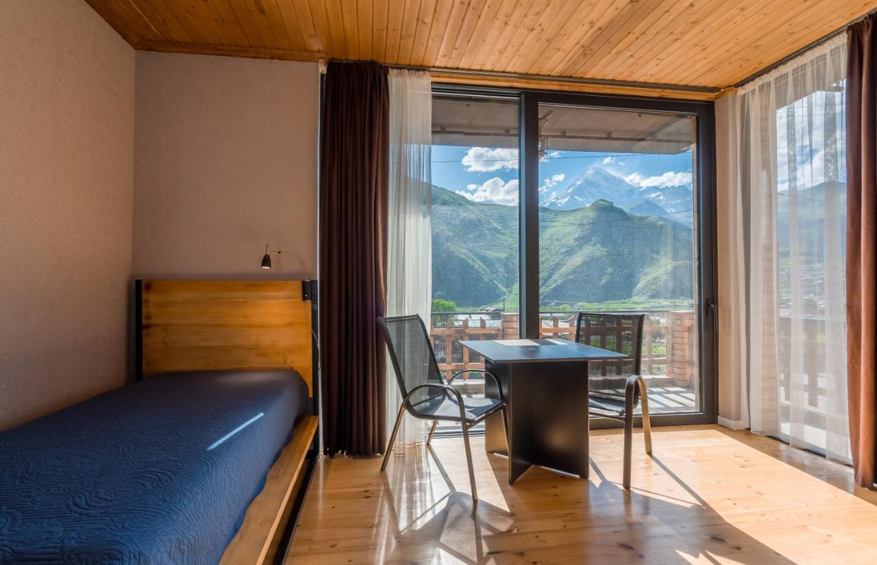 Vache Hotel Kazbegi Ngoại thất bức ảnh