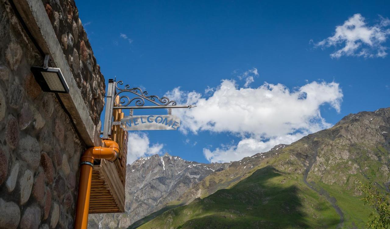 Vache Hotel Kazbegi Ngoại thất bức ảnh