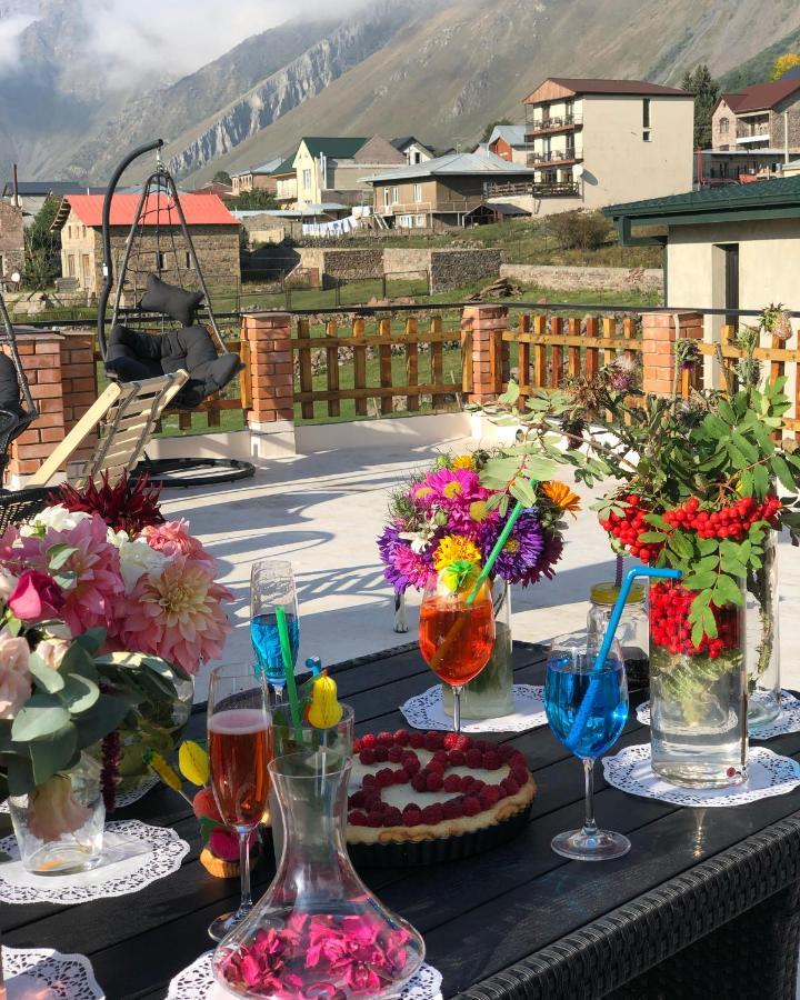 Vache Hotel Kazbegi Ngoại thất bức ảnh