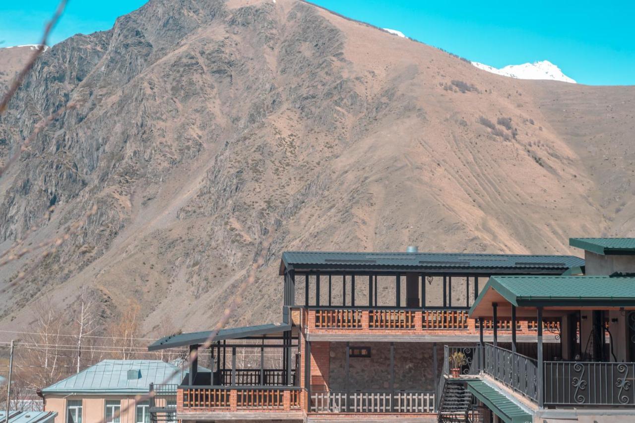 Vache Hotel Kazbegi Ngoại thất bức ảnh