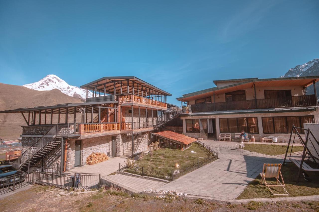 Vache Hotel Kazbegi Ngoại thất bức ảnh